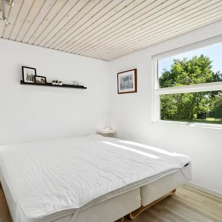 Felippa - From The Sea In Ne Jutland By Interhome *