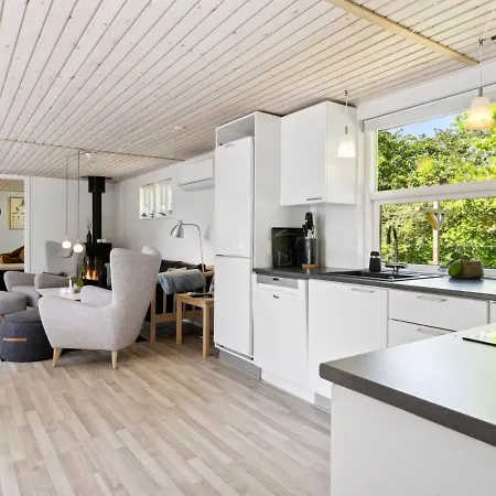 Felippa - From The Sea In Ne Jutland By Interhome Holiday home